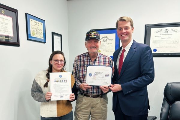 Anthony Leonard with the Patriotic Employer Award
